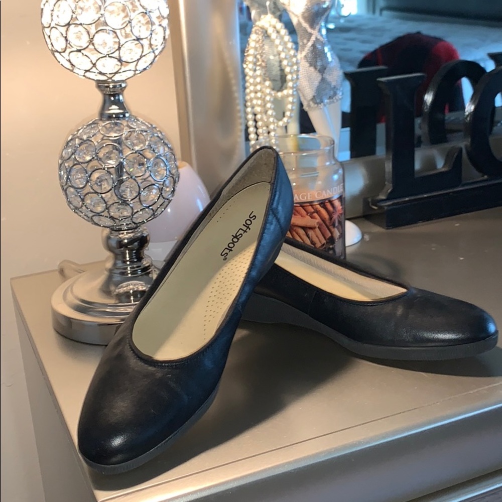 SoftSpots comfy shoes! Perfect for walking!